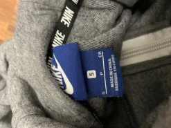 Nike Jacke Grau Gr.S