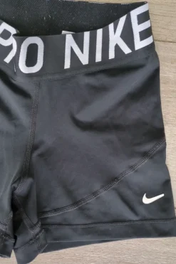 Nike Pro Shorts Gr. XS schwarz