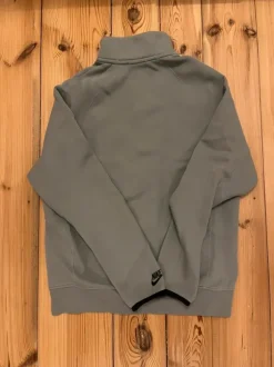 Nike Pullover/Oberteil M