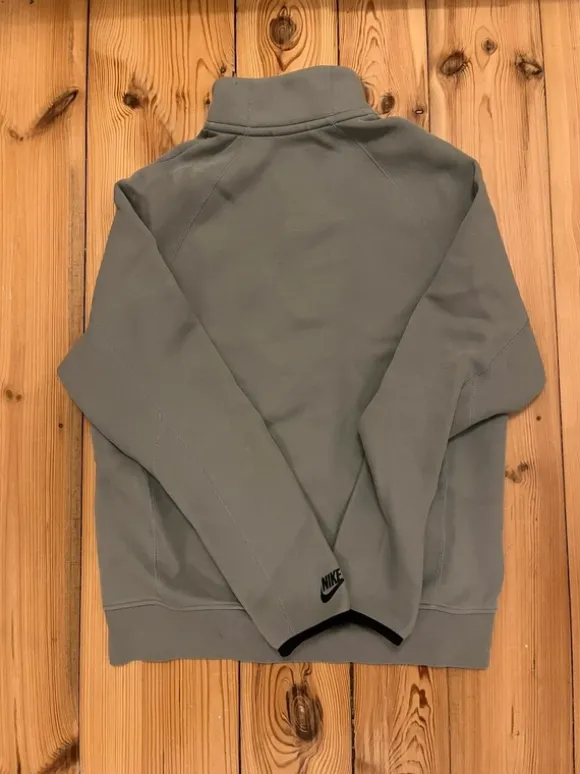 Nike Pullover/Oberteil M