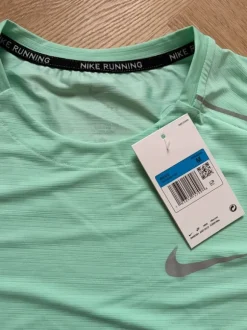 Nike Running Set - Mintgroen - Shirt & Short - Maat: M