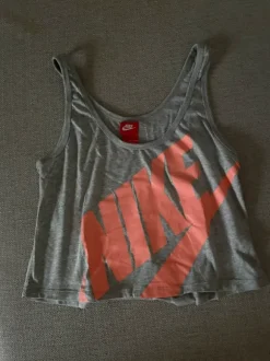 Nike Shirt Damen Gr. M/38