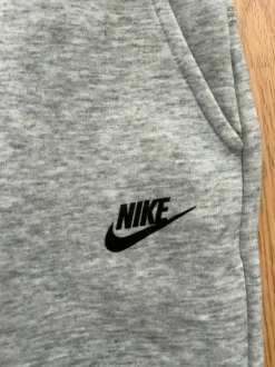 Nike Shorts grau gr. M