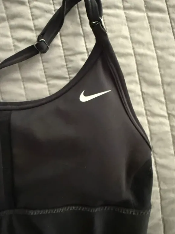 Nike Sport bh S schwarz