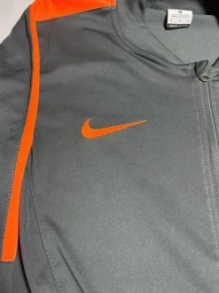 Nike Sportjacke Grau Neon Orange Gr. M