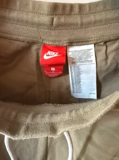 Nike Sweat Shorts Khaki Olive Weiß Gr XL