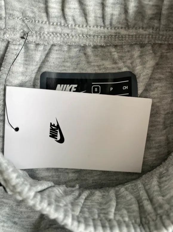 Nike Tech Hose