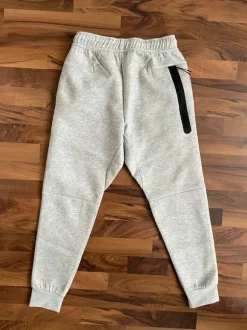 Nike Tech Hose