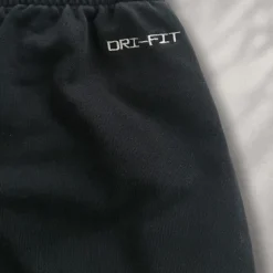 Nike Track Pants Mini Swoosh Schwarz L Sweatpants Streetwear Vintage Style Dri-FIT Y2K