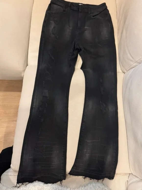 Nova Men schwarze Destroyed Jeans Größe 32