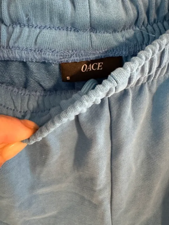 Oace kurze Short in blau