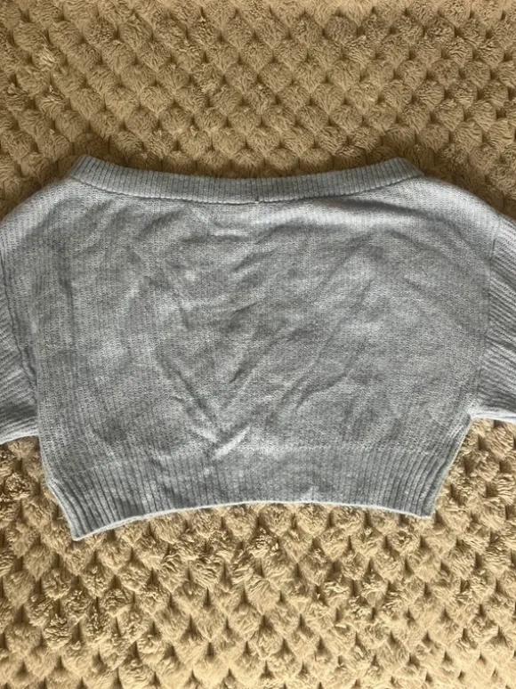 Off-Shoulder sweater