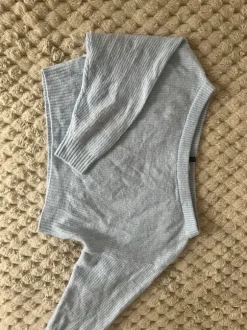 Off-Shoulder sweater