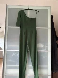 Oneshoulder Jumpsuit WalG