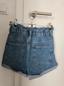 ONLY Paperbag Denim Shorts – Gr. S