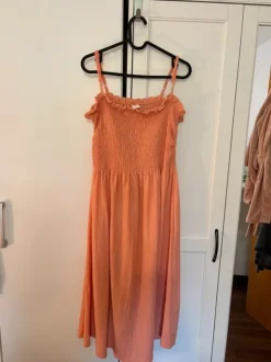 Oranges Sommerkleid von H&M