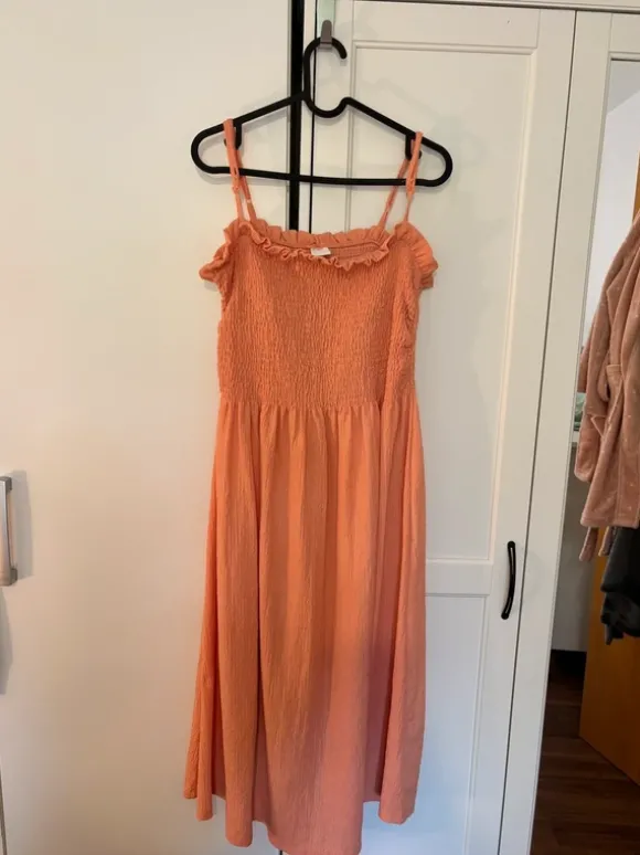 Oranges Sommerkleid von H&M