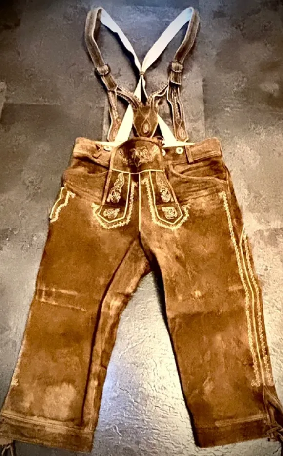 Original Münchner Lederhose.