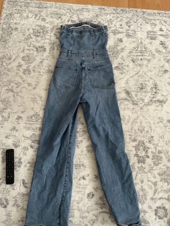 Overall jeans