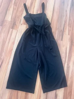 Overall schwarz mit Gürtel