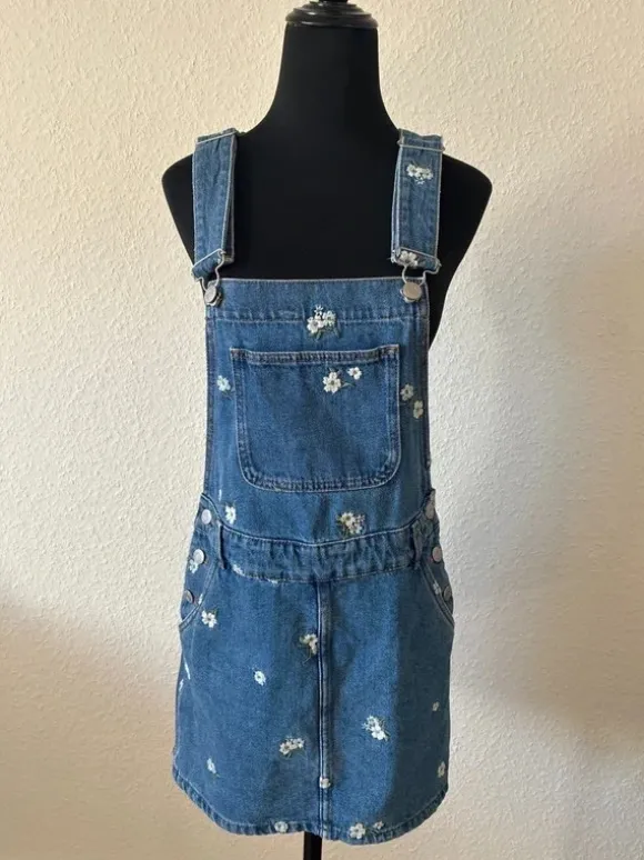 Overall skirt