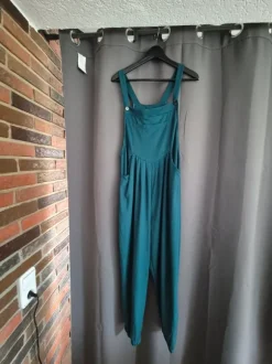 Overall von Halara