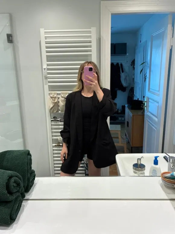Oversized black jacket/suit jacket/blazer