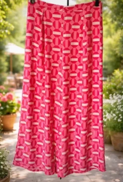 Oversized Hose NEW rosa rot Größe 46