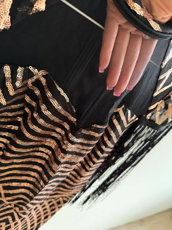 Paillettenkleid im 20er Jahre Look
