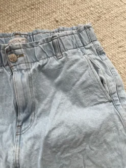 Paperback Jeans in hellem Blau