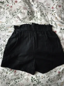Paperbag-Hose Shorts