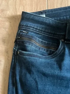 Pepe Jeans zu verkaufen
