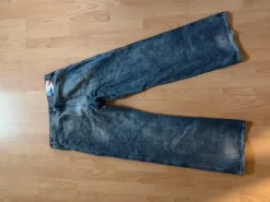 Peso Jeans 32