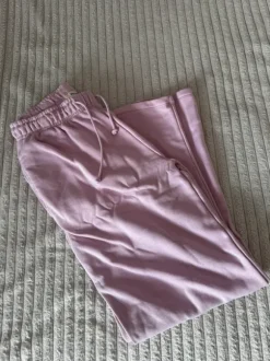 Pinke Jogginghose Pull&Bear