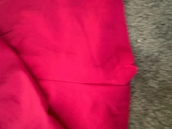 Pinker Hosenrock