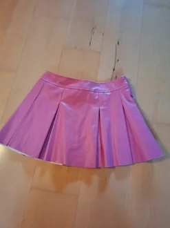 Pinker Skort
