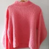 Pinkfarbenen Oversizepulli in Einheitsgröße