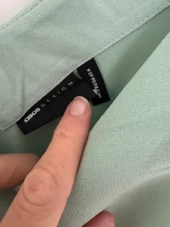 Plissiertes Kleid von Asos