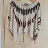 Poncho im Ethnostil