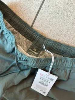 Pull & Bear Badehose/Badeshorts Gr. M. grün, NEU mit Etikett