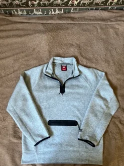 Pull nike tech Fleece Kangourou / L / Gris 🩶