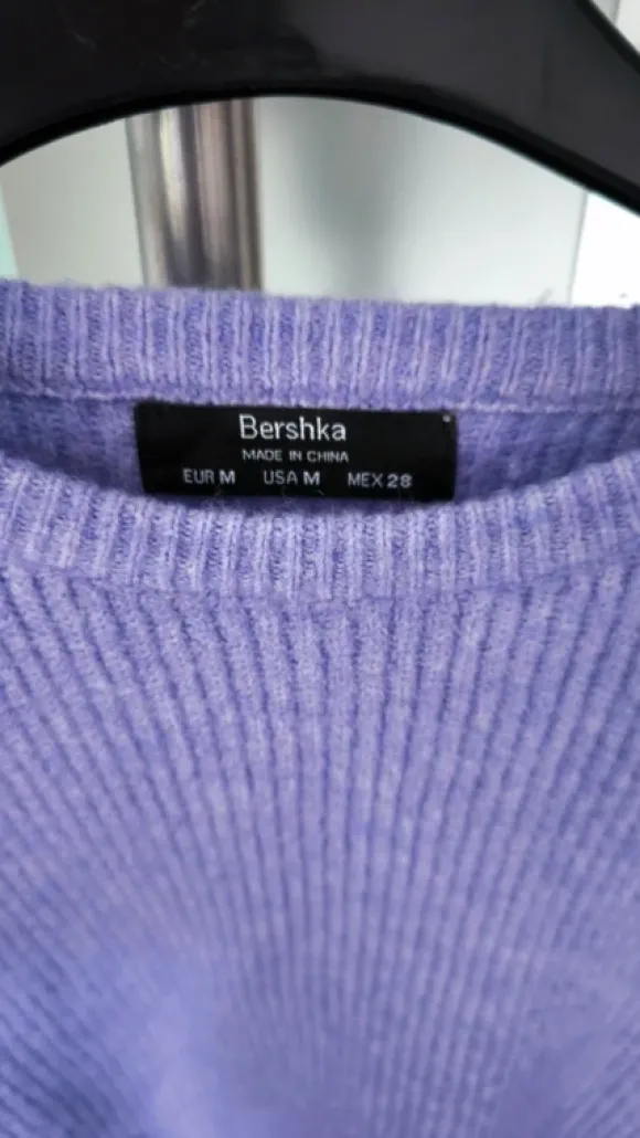 Pullover lila Flieder M Bershka