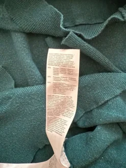 Pullover mit Blümchen