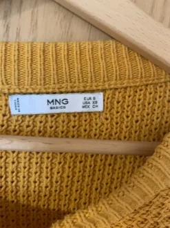 Pullover Senfgelb