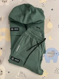 Puma x AMG Petronas Trainingsanzug / Set