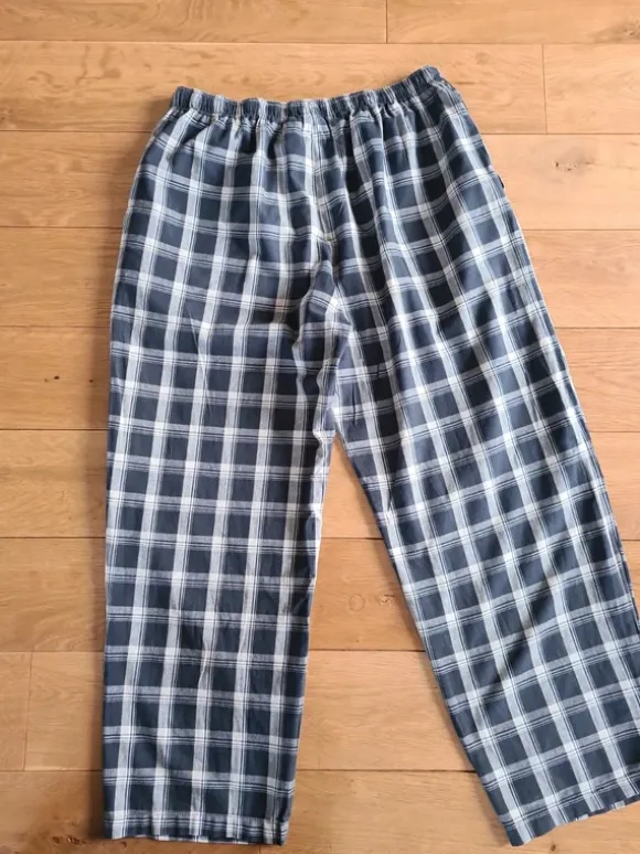 Pyjama - Hose Größe L Livergy blau weiß karriert