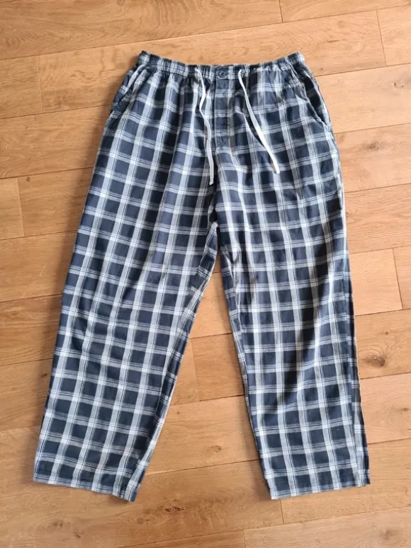 Pyjama - Hose Größe L Livergy blau weiß karriert