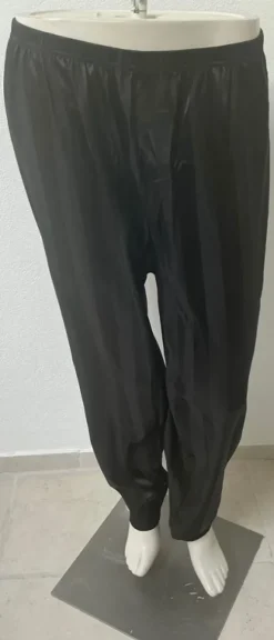 Pyjamahose schwarz Gr.M neu mit Etikett