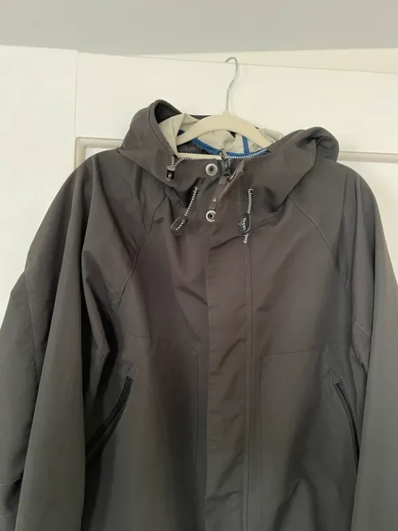 Regenjacke von H&M