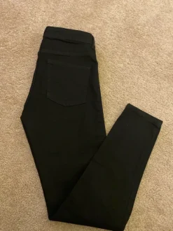 Röhrenjeans